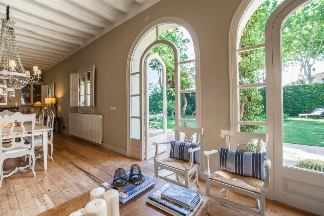 Bed and Breakfast L'hort de Sant Cebrià à Torroella de Fluviá Extérieur photo