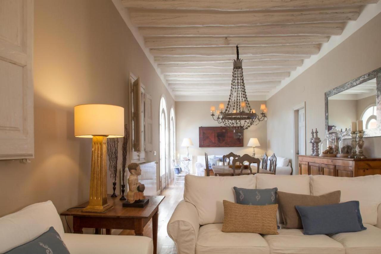 Bed and Breakfast L'hort de Sant Cebrià à Torroella de Fluviá Extérieur photo