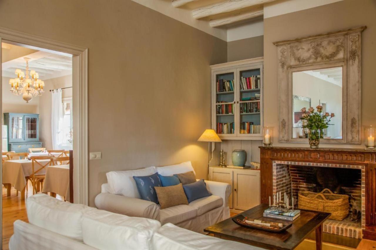 Bed and Breakfast L'hort de Sant Cebrià à Torroella de Fluviá Extérieur photo